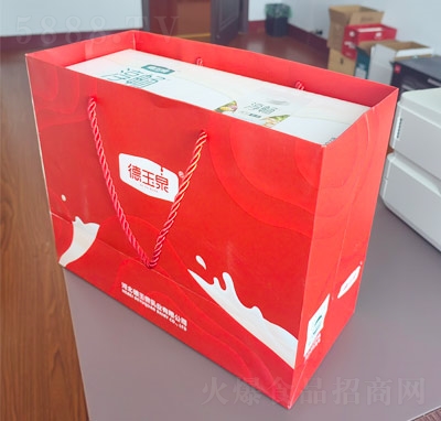 ���������������